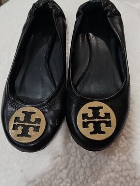 Tory Burch Black Leather Logo Round-Toe Ballet Flats with Gold Emblems